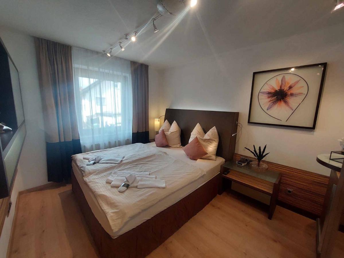 Wohnambiente Apartman Selb Kültér fotó