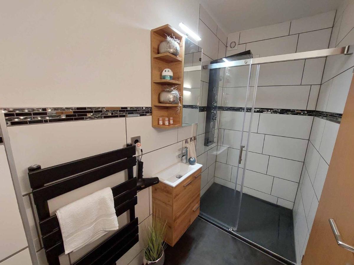 Wohnambiente Apartman Selb Kültér fotó