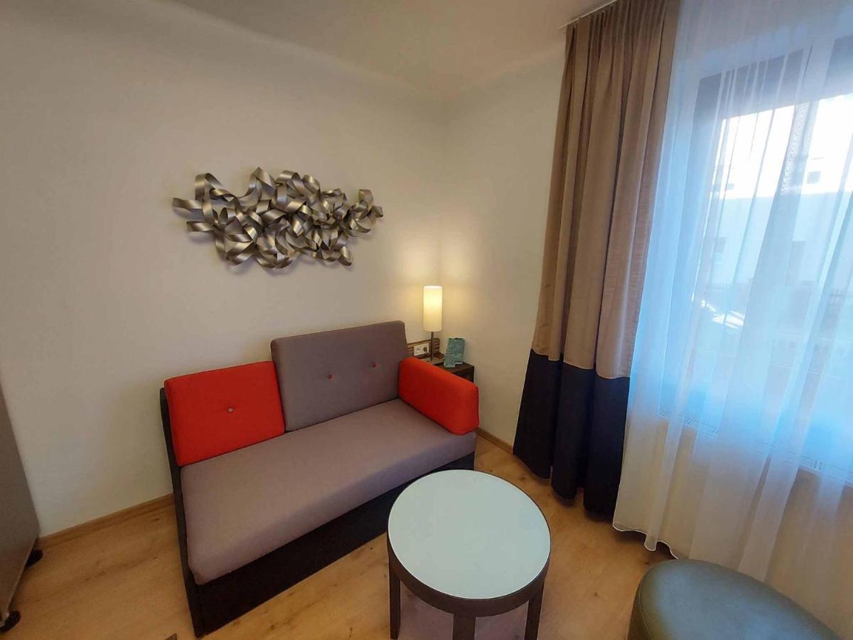 Wohnambiente Apartman Selb Kültér fotó